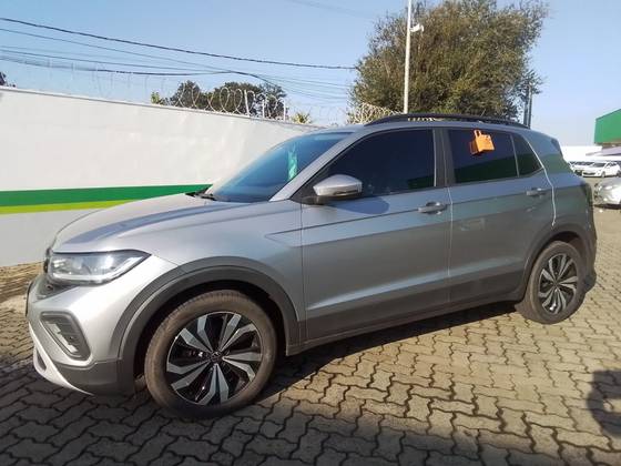 VOLKSWAGEN T-CROSS 1.0 200 TSI TOTAL FLEX AUTOMÁTICO